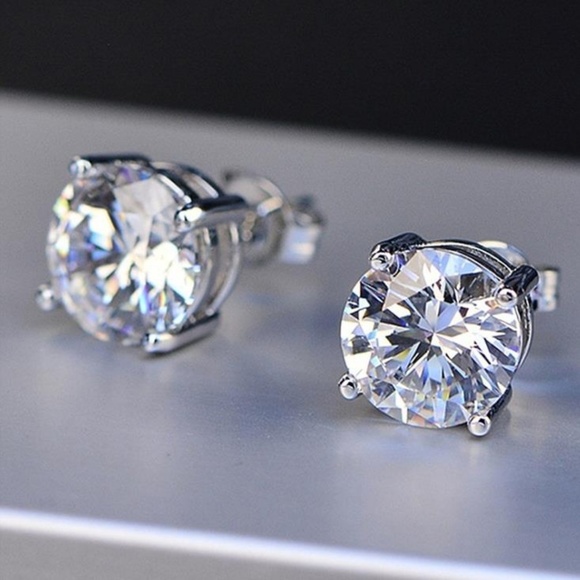4 ct Solitaire Diamond 925 Silver Stud Earrings - Picture 3 of 5